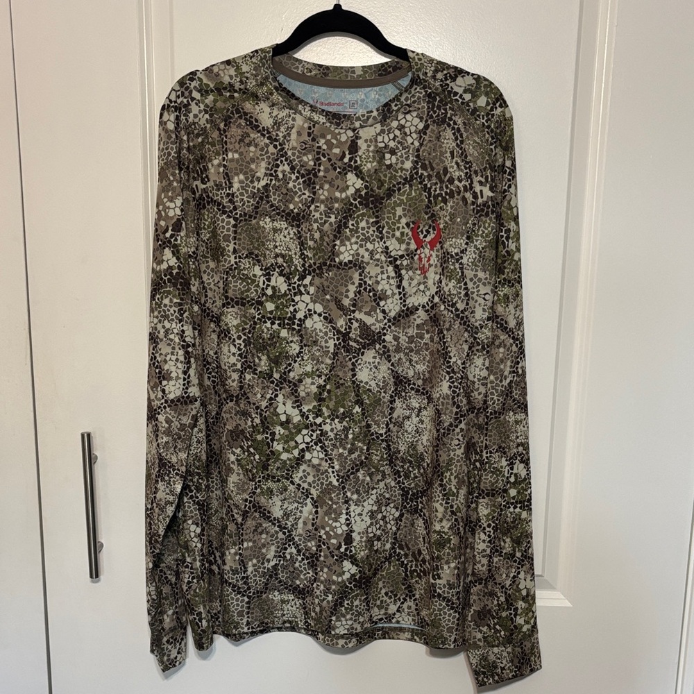 Men's Badlands Algus Base Long Sleeve Crew Camo Performance Tee - Green/Gray